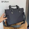 Modeontwerper Heren Aktetassen Zwarte Schoudertassen Nylon Handvat Aktetas Mannen Laptop Aktetas Crossbody Tas Driehoek Purs264J