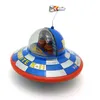 Engraçado Coleção Adulto Retro Wind up Toy Metal Tin UFO Space Ship Astronauta Spaceman Clockwork Toy Figura Modelo Vintage Toy 240104