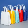 Opbergzakken 100 stks/partij non-woven Tote Stof Isolatie Voedsel Taart Dranken Verpakking Aangepaste Eén Kleur Logo Gratis Ontwerp