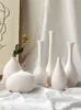 White Vase Chinese Ceramic Vase Decoration Creative Graffiti Art Living Room Decoration Home Furnishing Ornaments 240105