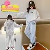 Girls Spring Autumn Clothes Set Children Sport Suit Junior Kid Hoodie Pants 2st Outfit Student Stor Pocket Sweater Tracksuit 240104