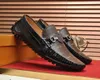 Luxe nouveaux hommes mocassins Gommino robe Gentleman décontracté grande-bretagne peau de vache sans lacet chaussures de conduite de mariage taille 38-45