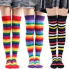 Femmes chaussettes en gros 50 paires cuisse haute genou dames rayé bonneterie longs bas en coton tricoté Soks chauds pour dame fille