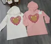 Niños Niñas Dibujos animados Amor Corazón Impreso Lindo Sudadera con capucha Vestido Sudadera Camisas de manga larga Recta 240104