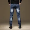 Calça jeans masculina de luxo leve com patchwork azul, estilo mendigo, artista de boate, jeans da moda, calças jeans de rua sexy; 240104