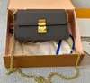 Сумка Дизайнерские сумки на ремне Модная сумочка с золотой фурнитурой и пряжкой с тиснением