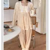 Dames Nachtkleding Dames Pyjama Set Winter Bladerdeeg Lange mouw Kant Strik Vierkante hals Top en broek Effen Kleur Victoriaans