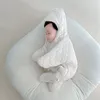 Född huva sovsäck ultrasoft tjock vinter varm filt ren bomull spädbarn pojkar flickor kläder plantskolan swaddle 240105