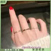 2024 Ny designer TifannisSM Ring rostfritt stål titan Slim kvinnlig trendig koreansk student enkel personlighetscirkel ensamstående flicka två eller har originallåda