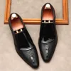 Italiensk krokodiltryck hud män s patent läder svartbrun formell kontor pekade tå oxford skor y