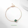 2024 Luxury Van Clover Designer Bracelet Pearl Leaf Four Grass Mini Original Malachite Small Single Flower Simple Lucky with Box