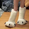 Pantoufles chaudes d'hiver pour femmes, chaussures mignonnes et créatives à griffes d'ours, bottes de neige d'intérieur en coton en peluche pour couple