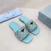 Eleanor Slides Designer Kvinnor Triangelläder Sandaler Hål ut mönster Rummi tofflor Summer Sandal