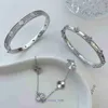 Pneus de voiture Nouvelle marque Bracelet de créateur classique S925 en argent sterling empilé édition étroite kaléidoscope plein ciel étoile diamant avec boîte d'origine