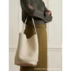 Женская сумка-ведро на одно плечо The Row, осенне-зимняя нишевая сумка-тоут из воловьей кожи 240105