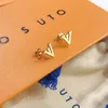 Mini Luxury Letter Stud Design för kvinnor och par gåva örhängen designer varumärke smycken med låda ny födelsedag kärlek örhängen klassisk guldpläterad studörhängen