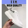 TTH Designer Frau Schuh Leder Lace Up Männer Mode Plattform Turnschuhe Weiß Schwarz Herren Damen Veet Wildleder Freizeitschuhe Chaussures de Espadrilles