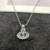 Mode Vivienne sieraden Hoge versie keizerin-weduwe Saturnus gradiënt volledige diamant driedimensionaal bol medium titanium stalen ketting vrouwelijk nis licht luxe hig