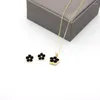 Studörhängen Fashion Rhinestone Rose Flower smycken Set för kvinnor Fritillaria Plum Necklace Elegant Party Charms gåvor