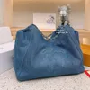 Bolso de viaje grande para mujer, bolso de mano de diseñador, bolso de hombro a cuadros con diamantes cc, bolsos de cadena de moda, bolsos cruzados de mezclilla