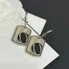 Lettere di marca ad alta texture Studri di design Sier Stud Copper Earing Men Orecchini cristallini per le donne perle per la festa di gioielleria di gioielli
