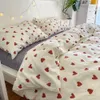 Moda yatak seti beyaz yeşil çift kişilik yatak ketenleri İskandinav yorgan kapak yastık kılıfı kraliçe düz sayfa klasik ızgara çocuklar kış 240105