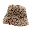 Berets mulheres meninas inverno engrossar balde de pelúcia chapéu vintage leopardo impresso harajuku rua empacotável quente pescador gota