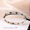 Bracciale di lusso di alta qualità Bracciale per pneumatici per auto Fascino per donna Home Sky Star Bracciale per unghie nero con tre file di diamanti pieno con scatola originale