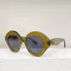 Okulary przeciwsłoneczne Bow W designerka mody Kobiety Kobiety z Kałki Okulary przeciwsłoneczne Złote Logo Dekoracja na ramionach 100% UVA/UVB Ochrona 40125