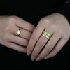 Küme Yüzükler 2024 Altın Renk Klasik Basit Yıldız Signet Ring Pave 5a Kübik Zirkonya Moda Kadın Parmak Takı