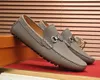 Mocassini da uomo di lusso Abito Gommino Gentleman Casual Britain Slipkkin Slip su scarpe da spina Drive Dimensioni 38-45