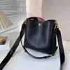 kvinnor crossbody väskor purses lyxdesigners kvinna axel lyxiga plånbok handväska designer väska handväskor liten hink mini sadel louisdesignerbags