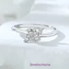 Tifannissm Anel de coração Anéis de jóias pingentes 925 anel de arco de prata esterlina para mulheres luz luxo frio e estilo indiferente simples tem caixa original