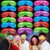 Güneş gözlükleri 5pcs aydınlatma gözlükleri karanlık parti malzemelerinde parlıyor LED güneş gözlüğü kostümü neon yanıp sönen parti malzemeleri doğum günü için 269g