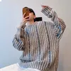 Koreańscy styl Trendowie mężczyźni i kobiety retro jesień i zimowy okrągły szyję Sweter para hip-hopowa swoboda w paski Y2K 240104