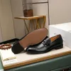 Il più nuovo designer punta quadrata scarpe casual da uomo vintage britannico abito formale scarpe in pelle mocassini slip-on taglia di lusso 37-46