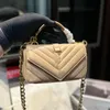 Designer handtas voor dames in herfst en winter 2024, trendy en veelzijdig, grote capaciteit, hoogwaardige textuur, modieuze crossbody met enkele schouder