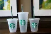 Starbucks 16 unz/473 ml plastikowy kubek wielokrotnego użytku przezroczysty do picia płaskiego dolnego kubka Kształt Kształt Słomka Kubek Bardian 5pcs Mub Bj