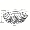 Płytki 1PC Stylowy czarny żelazny koszyk z czarnego drutu do owocowych frytek i porcji - akcesoria kuchenne z eleganckim designem