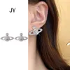 Viviennely Westwoodly Classic Planet Oorbellen 925 zilveren naalden minimalistische onmogelijke oorbellen voor vrouwen met mode-elegantie Saturnus oorbellen