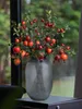 赤い背の高い秋のザクロの花Christma Year's Eve Decoration Luxury Home Vase Deco 240105のための人工偽のフルーツブランチステム