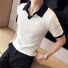 Herrkläder Luxury Sticked Polo Shirt Casual Striped Button Solid Color Kort ärm Mäns andningsbara S-3XL T-shirt 240105