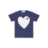 CDG Designer Homens Mulheres CDGS Jogar Camisetas Verão Moda Commes Tops Luxo Carta Bordado Roupas de Manga Curta Des Badge Garcons Camisa Mulheres Red Heart Tee