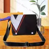 Homens Designer Bag Distrito Pasta Cross Body Bag Mulheres Tote Bolsa Bolsa De Alta Qualidade Moda Couro Messenger Crossbody Bolsas De Ombro Escola Bookbag PP518