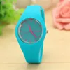 Wristwatches 2024 Fashion Classic Silicone Women Watch Simple Style Wrist Rubber Casual Dress Girl Clock