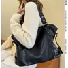 Sacos de noite Grande capacidade ombro para mulheres grande preto tote luxo pu couro hobo bolsa senhora espaçosa viagem shopper crossbody