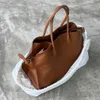 Borse da sera di lusso Margaux 15 Borsa a mano in pelle di vacchetta stile classico Borsa a tracolla di design Lcu La grande capacità Tote Pendolarismo fila 230314