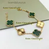 Bangle Four Leaf Clover Bracelet Natural Shell Gemstone 2024 Plated 18K Designer For Woman Quality Official Reproductions Fashion Crystal Luxury Premium Gifts