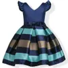 Baby Sleeve Mixed Color Striped Jacquard Girls 'Party Dress Wedding Dress Satin European och American Princess Dress Princess Dress är lämplig för barn i åldern 3-10.