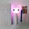 Kpop Jeans Leuchtstab mit Bluetooth-Handlampe Gidle Konzert Hiphop Party NJ Leuchtstab Fluoreszierende Sammlung Spielzeug 240104